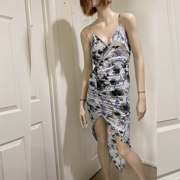 Rhapsodielle Asymmetrical Floral Surplice Dress M - Picture 4 of 14